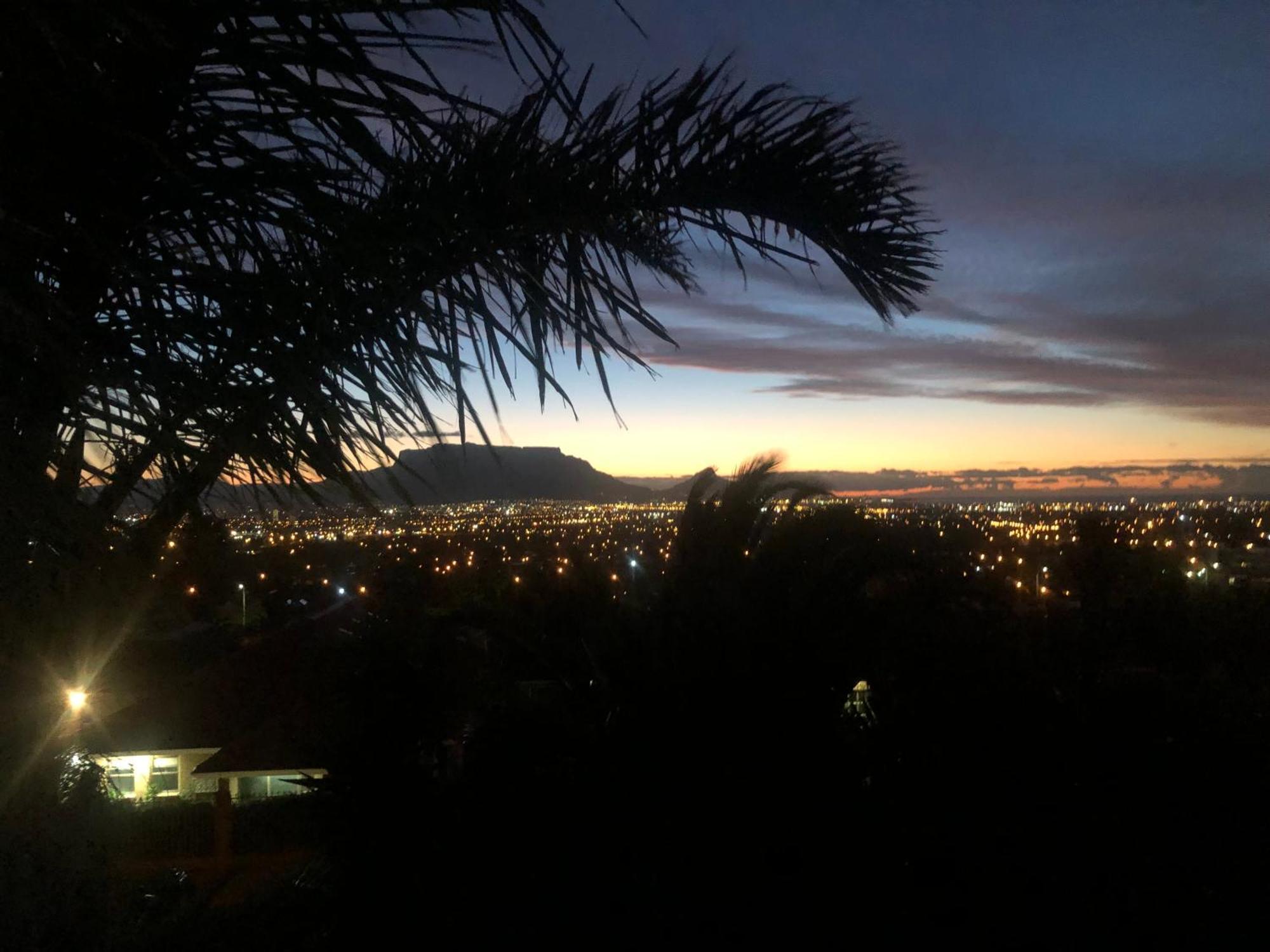 Dusk 2 Dawn Self Catering * Kapstadt
